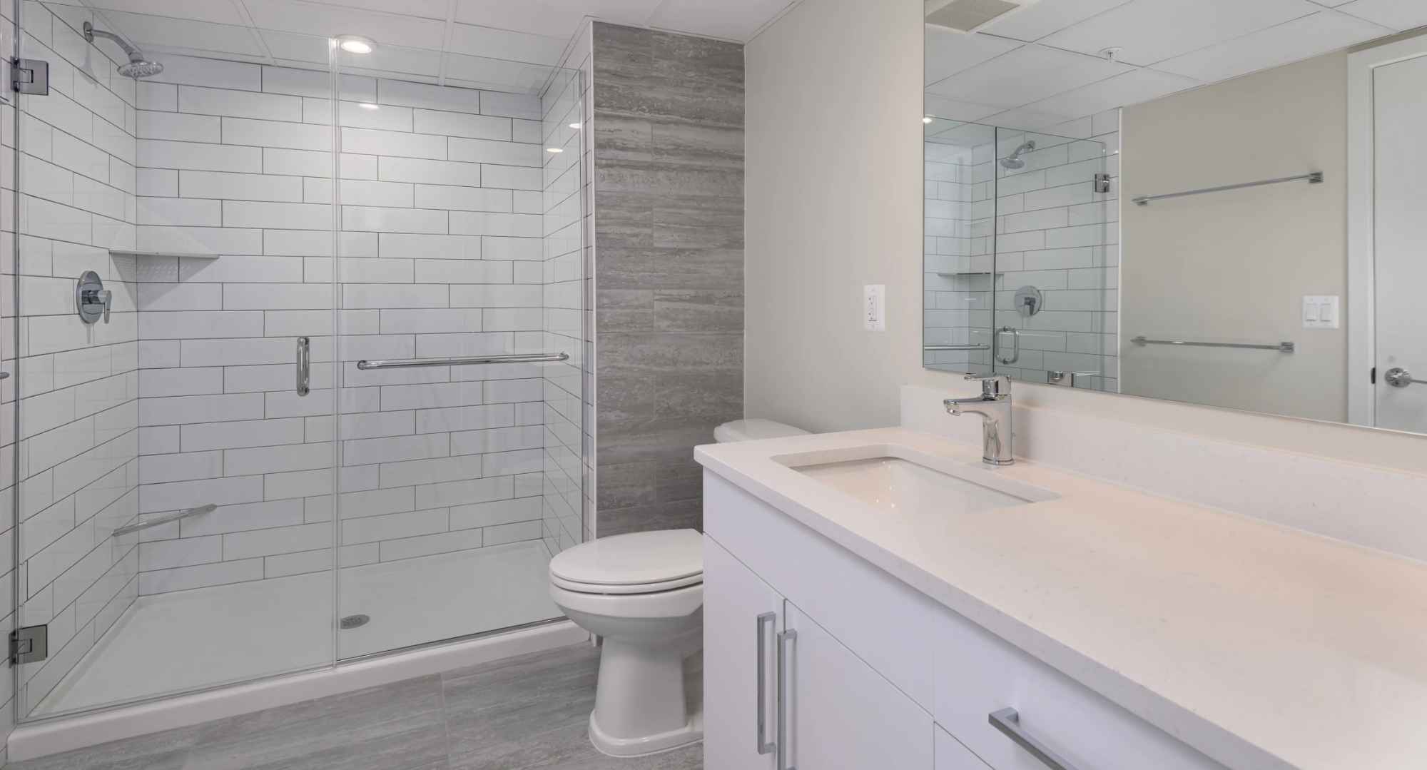 1 Bedroom with Private Bathroom in a brand new 2B/2B apartment at Rosslyn, Arlington, VA | $1645/month
*Available: Apr 1st 2025*
*Location:* Rosslyn Towers ( https://maps.app.goo.gl/uksMVYLr7wKaoLdo8?g_st=com.google.maps.preview.copy ), Rosslyn, Arlington, VA
• 5-min walk to Rosslyn Metro Station with Blue, Orange and Silver lines
• 5-min walk to Microsoft
• 5-min walk to Target
Rent: $1654/month + utilities
Features:
• Individual Temperature control for each room
• Modern kitchen, living room, in-unit washer/dryer.
• Rooftop Deck View
Building Amenities:
• Pool, gym, study rooms, screening room, gaming area, and dining spaces with grills.
Video of the apartment available here: https://youtu.be/hrDOdpjVxe0
*Contact for more details:*
Mira Thevan - +1 9849449191