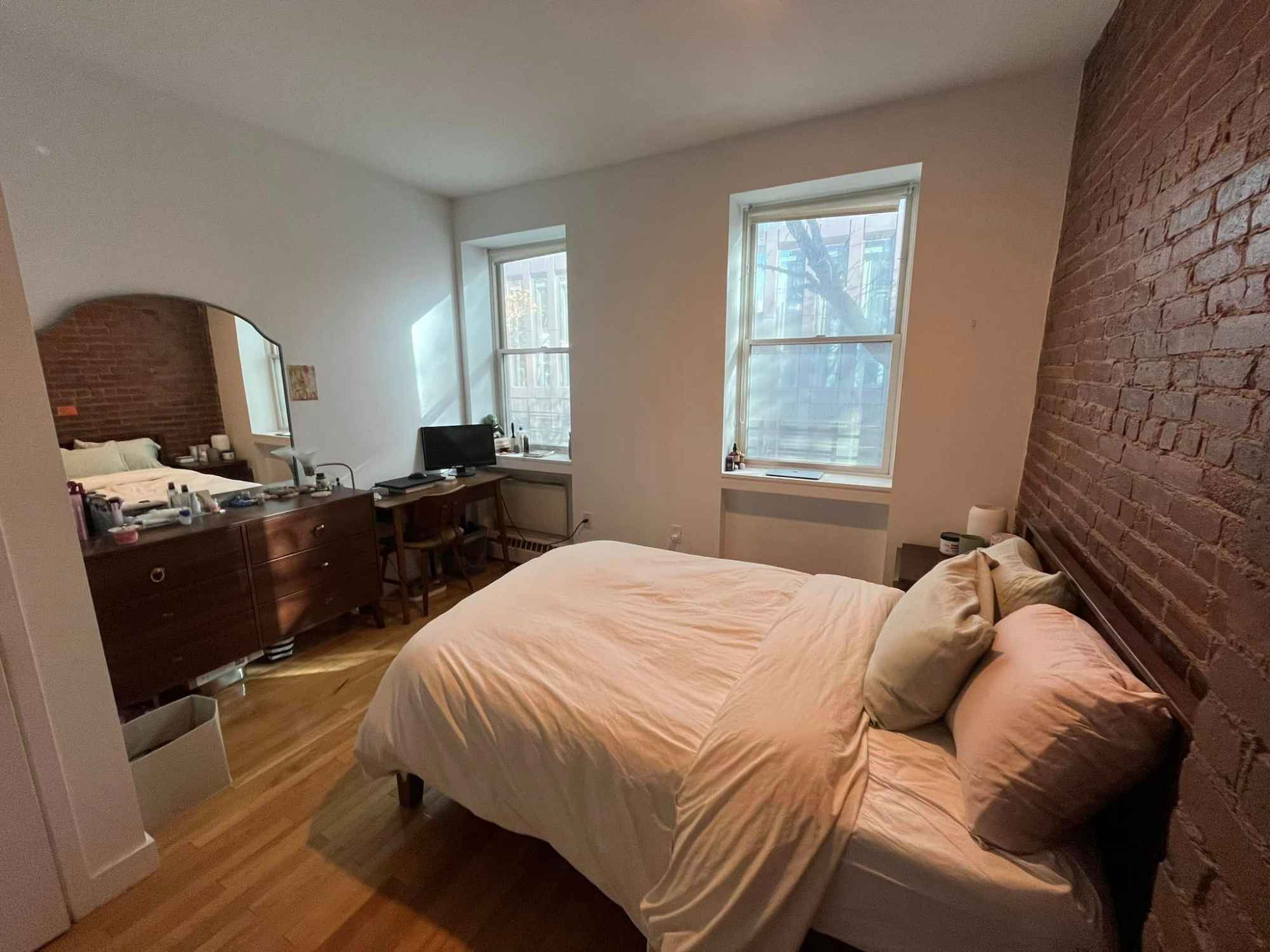 Hi! We have a master bedroom in our 3 bed/1.5 bath apartment with a spacious kitchen. This will be available for sublet starting December 15th with the option to sign onto the lease June 1st. I will take all the furniture with me but I can sell the dresser if you'd like to keep it.
Rent is $1790/month + security deposit + utilities. We have a dishwasher, free laundry in building, free storage. We also have a small balcony! It's a 3rd floor walk up. It has lots of charm, exposed brick, and sunshine throughout - a very homey feel and I'm sad to have to leave after 3 years!
You'd be living with my 2 roommates who are in their mid to late 20s, Lily and Anusha. They’re super friendly and easy going, we like to hang out from time to time and watch TV together and cook together some nights but are also respectful of each other's space.