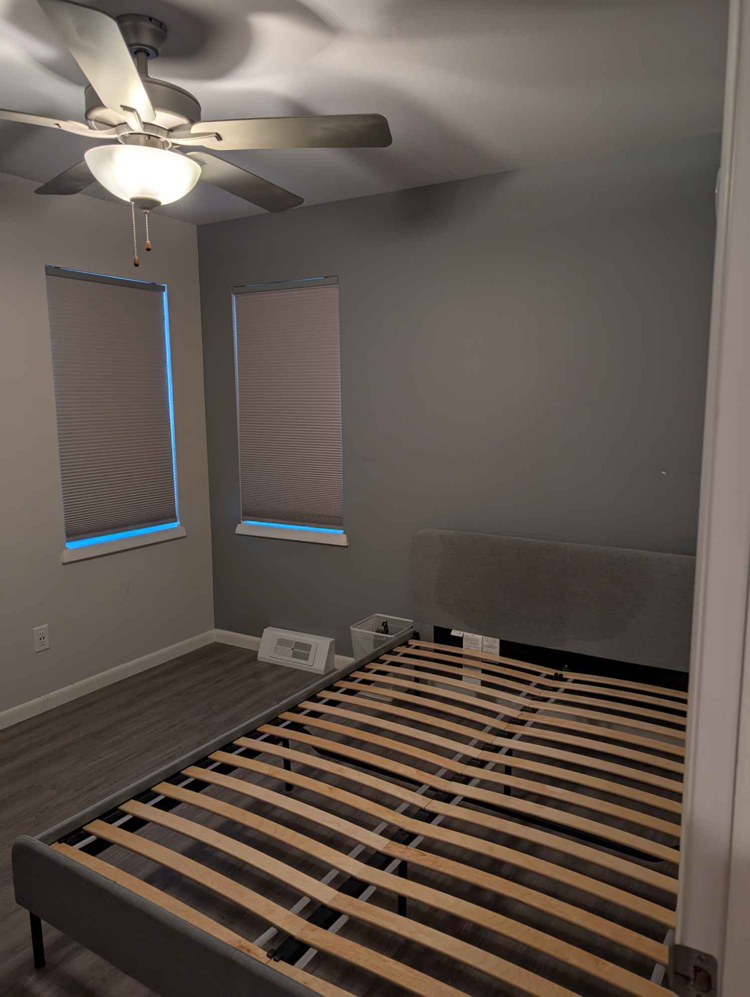 1500 st ft house, 3rd bedroom is an office (that can also be shared). Room for rent is 11x10, has 2 windows, a closet, and a private bathroom across the hall. All bedrooms are on the second floor.
2 car, attached garage, renter would have use of second space.
First floor is living room, dining room, kitchen, and laundry.
I have 3 cats, I work a lot, and I'm fairly boring overall.