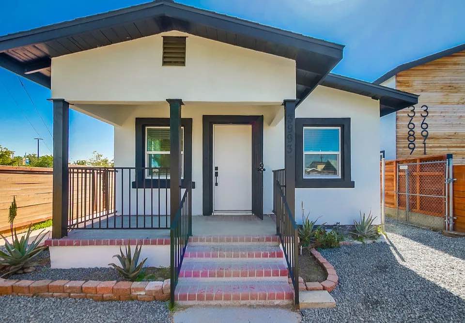 Just renovated and ready for move-in! This beautifully updated home in City Heights offers a fresh, modern living space with brand new luxury vinyl plank flooring throughout. The kitchen has been fully remodeled with contemporary finishes, and the bathroom has also been stylishly updated. Enjoy the privacy of your own fully fenced yard perfect for relaxing, entertaining, or letting your pets play. On-site laundry hookups provide added convenience. Located just minutes from North Park and Normal Heights, you'll love the easy access to local cafes, shops, parks, and freeways. This is a rare opportunity to live in a newly renovated home in one of San Diego's most vibrant and connected neighborhoods. Don't miss it! 724 704 1537