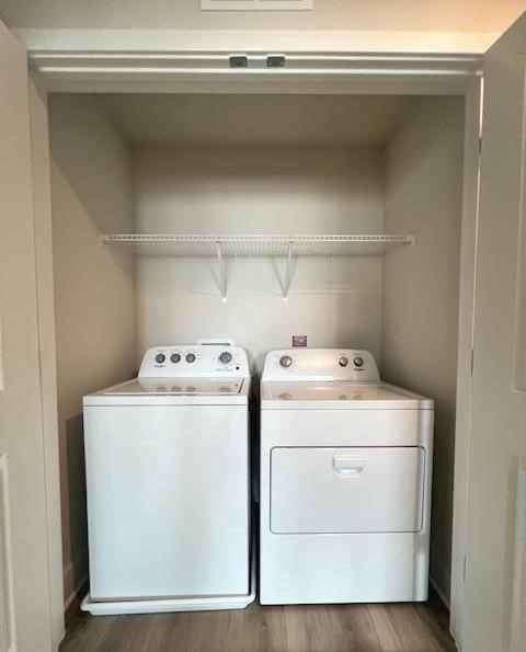 I’m offering the master bedroom in this beautiful, brand-new 2-story townhome.
The available master suite includes a spacious bedroom, walk-in closet, and a private dual-vanity bathroom for your comfort. You’ll also enjoy access to shared spaces such as the bright open kitchen with a large pantry and center island, dining area, and inviting living room.