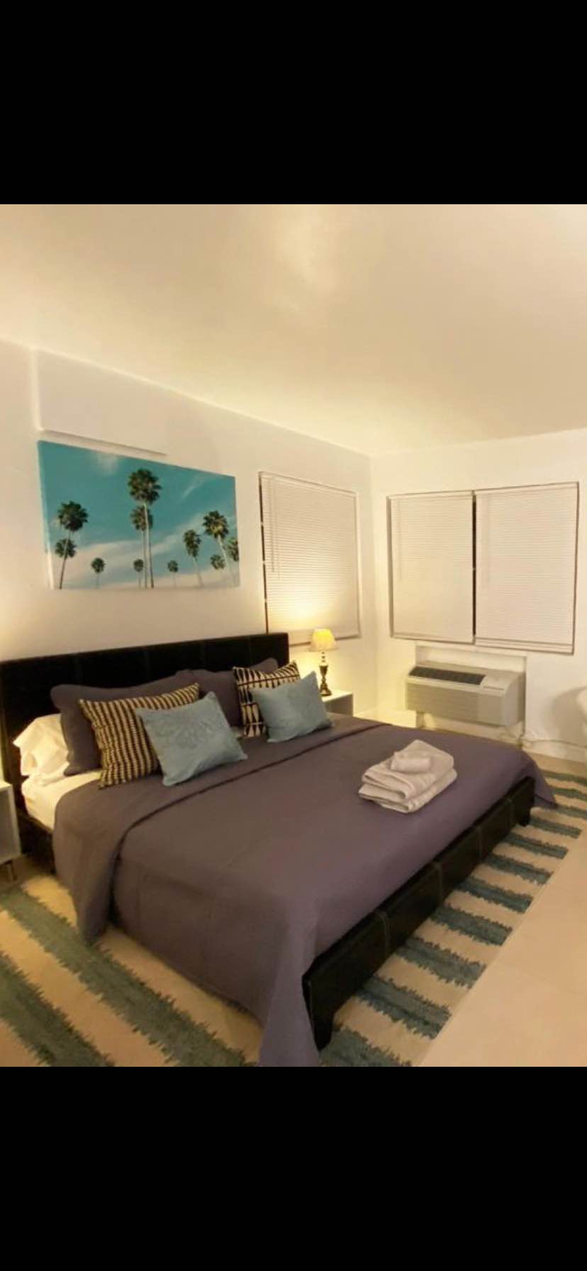 It’s a charming private studio offers a cozy retreat in the heart of Brickell Miami FL. It features a private bathroom, a kitchen equipped with modern appliances, and a personal closet, ensuring total privacy with no shared spaces. The studio is available for month-to-month leasing, but we’re open to discussing longer lease terms if needed. Pets are welcome, provided they are well-trained. The studio is spacious and comes fully furnished, but if you prefer, it can also be rented unfurnished to suit your style. Included in the rent are high-speed WiFi, a washer and dryer, and utilities. Parking is convenient and not a concern. 
