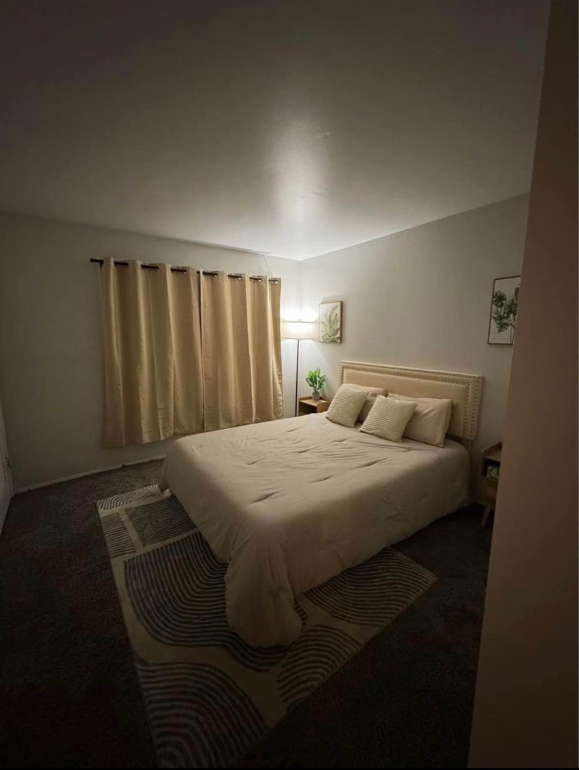 Text: !!!205!!!417!!!4569!!!! or drop your cell number for me to reach back to you for move in details…

I’m offering a private and spacious 1bed 1bath for rent . It comes fully furnished with all utilities included in the rent, It has its own private entrance and backyard , private bathroom and kitchen with a garage set aside for parking. Kindly text !!!205!!!417!!!4569!!!! or drop your cell for more information…
205!!!417!!!4569
205!!!417!!!4569