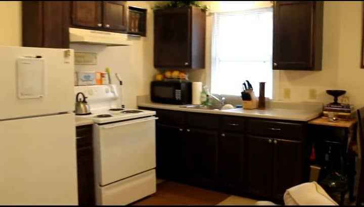 Hey everyone! We're looking to rent out our entire space, which includes a cozy 1-bedroom and 1-bathroom, along with a kitchen and a private entrance. The living area is perfect for relaxing, and the best part is that utilities are included in the rent! If you're interested or know someone who might be, feel free to reach out for more details. To inquire, kindly text or call [4788884359] and mention Geoffrey and the address. We look forward to hearing from you. Thanks!