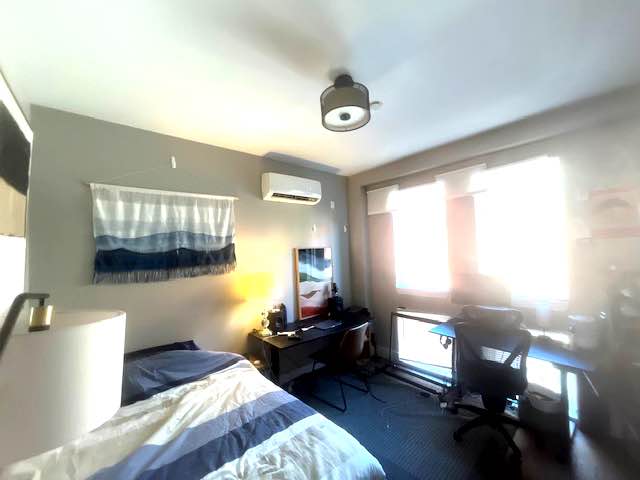 Subletting My Room in Prime Bushwick for the Holidays
📅 Dates: November 24 – January 7
📍 Location: Central Ave, Bushwick – right between the L
and M trains, steps from Loveless Coffee and Rosie's Pizza
I'm looking for someone to sublet my spacious, sunlit room in a 3BR apartment with two male roommates (20s/early 30s – chill, respectful). The room is the largest in the apartment, with two big windows, natural light, and an AC unit with remote.
🛋️ Apartment Features:
* Renovated kitchen & bathroom
* Laundry in building (plus laundromat 2 blocks away)
* Amazing location near bars, cafes, restaurants, music venues, and Maria Hernandez Park
💸 Rent Breakdown:
* December: $1,350
* Nov 24–30: $315
* Jan 1–7: $305
➡️ Total: $1,970 + utilities (~$70 total for Wi-Fi & other bills)
The room will be mostly cleared out — I’ll box up my things and store them neatly in the common space for the duration of your stay.
Please note: any potential subtenant will need to complete a screening process through management, which includes a credit and income check to meet eligibility requirements.
DM me if you’re interested, or want to come see the space!
These pictures are some I found on Street Easy of our apartment from the past, but I included a few that I took myself in the apartment, as well, with some stuff in here that I'd try to clear out other than the desks and bed frame. I'll also leave the box mattress as well on the frame.