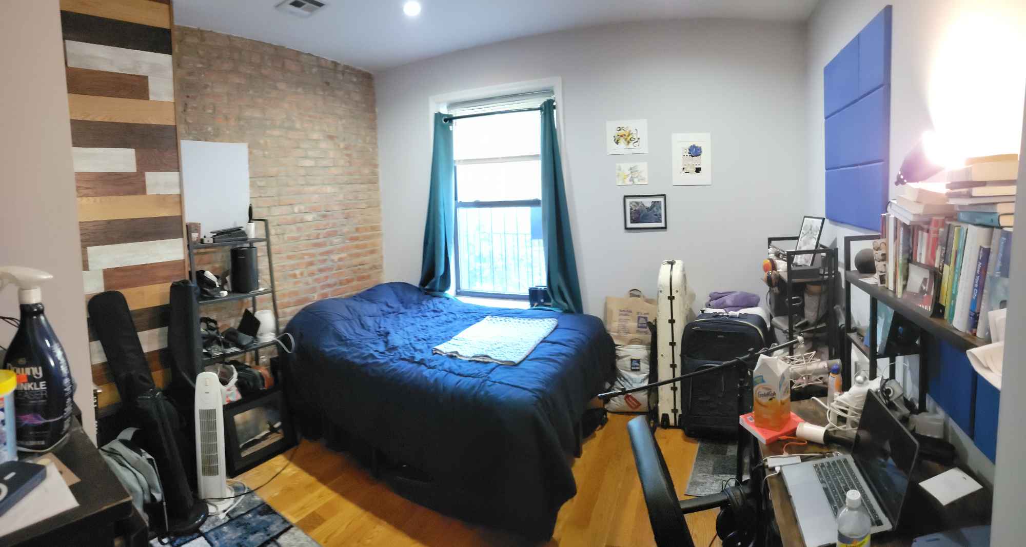 Available 10/1
Rent is 1600 with 1.5 FREE MONTHS. So net rent of 1400 over 12 months.
Looking for a roommate for my apt in Bushwick bordering Bedstuy.
No sublets, must be able to sign a 1 year lease. Must be approved and sign before 9/1.
Spacious bedroom, separate living area. Small dishwasher, roof deck. Very close to L, J, and A/C trains
Bushwick-Aberdeen L is the closest train, 4 min walk.
I am an extremely clean, thoughtful and considerate roommate.