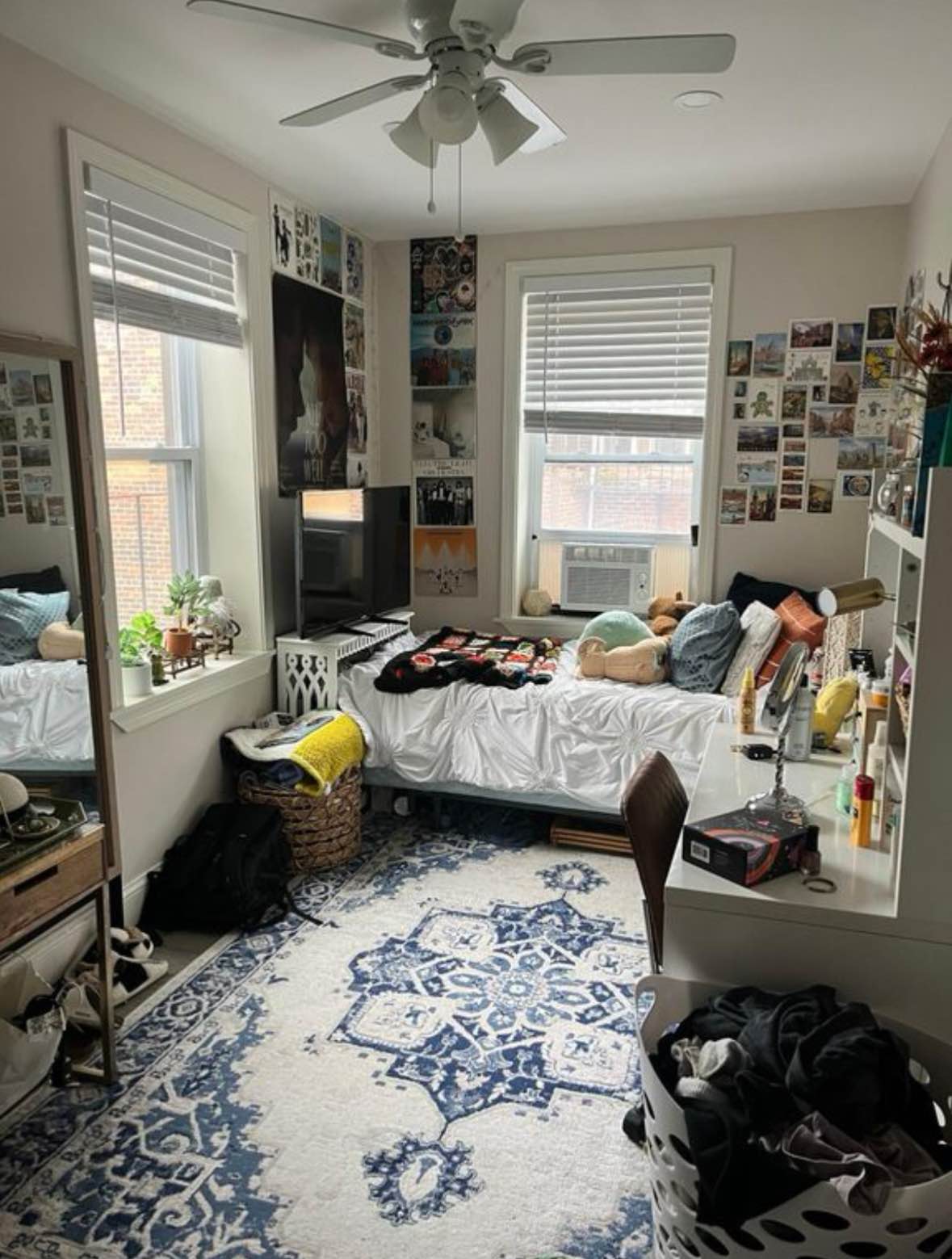 Message me for viewing.