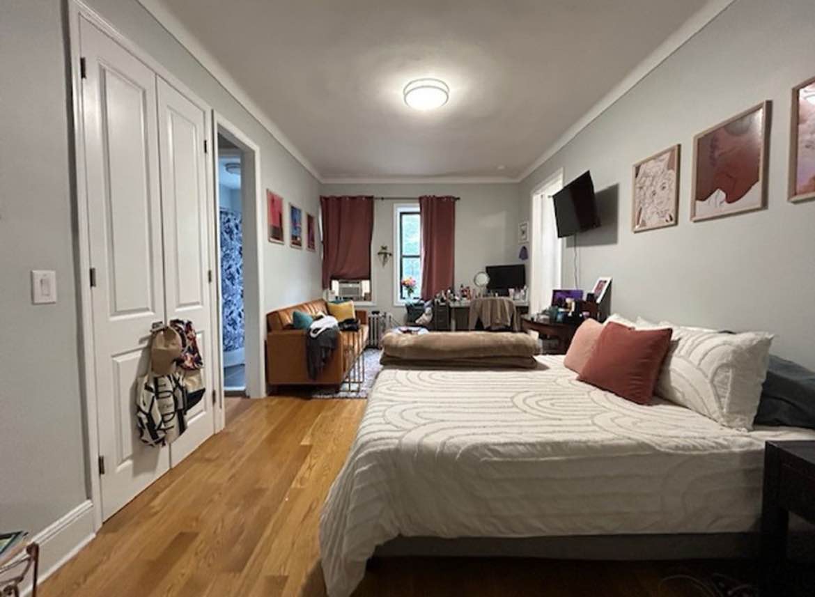 Room rental in Upper East Side, Manhattan - entire Room
