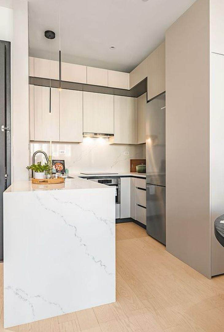 I’m looking for a roommate to take over my lease in my lovely apartment. I'd love to find someone to sign the lease immediately. The apartment is just few blocks from all transportation and stores; Close to the subway (red line) and multiple restaurants.
Hove living in this apartment - we have lots of natural light, a ton of storage space, and pets are allowed as long as they are well trained.

The bedroom comes with a/c, heating, a large closet and wifi. Some space in the kitchen and bathroom is available for temporary storage.

The building has an elevator and a live-in super, and has been a joy to live in.

I'm in my late-20s and work in tech and publishing - I love movie nights, dinners with friends, long walks around the city, and all manner of arts and crafts.

Seeking someone that is easy-going, clean and transparent.

Message to schedule!