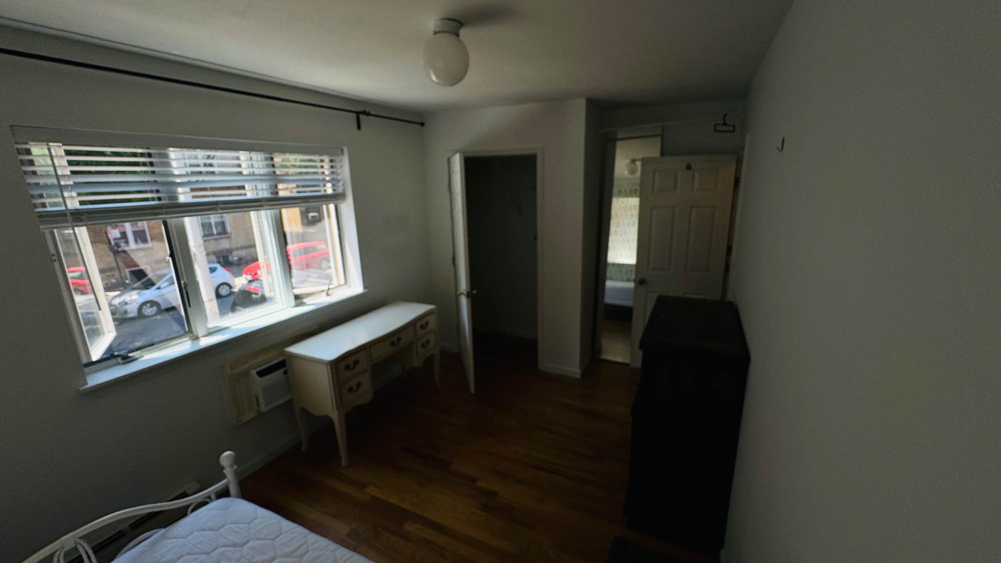 The location is about 3 short blocks away from 7 train 61st Woodside station 25mins to 42nd Timesquare
This is a 3 bedroom and 2 full bath. The room is furnished with full size bed, drawers, table and built in closet. Utilities are included but asking for additional amount when using air conditioning (est. $30-50). The room is pretty cold during winter because of the big windows, heater is centralized so I don’t want someone who wants the room to feel like living in the tropical country.
We are looking for female roommate only between 20-40’s of age. Working or student who is responsible to pay rent on time and doesn’t work at home 24/7. Knows how to respect other roommates and clean their own mess.
Sharing with female rommates who works 5days a week weekdays and some weekends.
Asking for 1month advance+ 1 month deposit+Security.
Please tell me about yourself