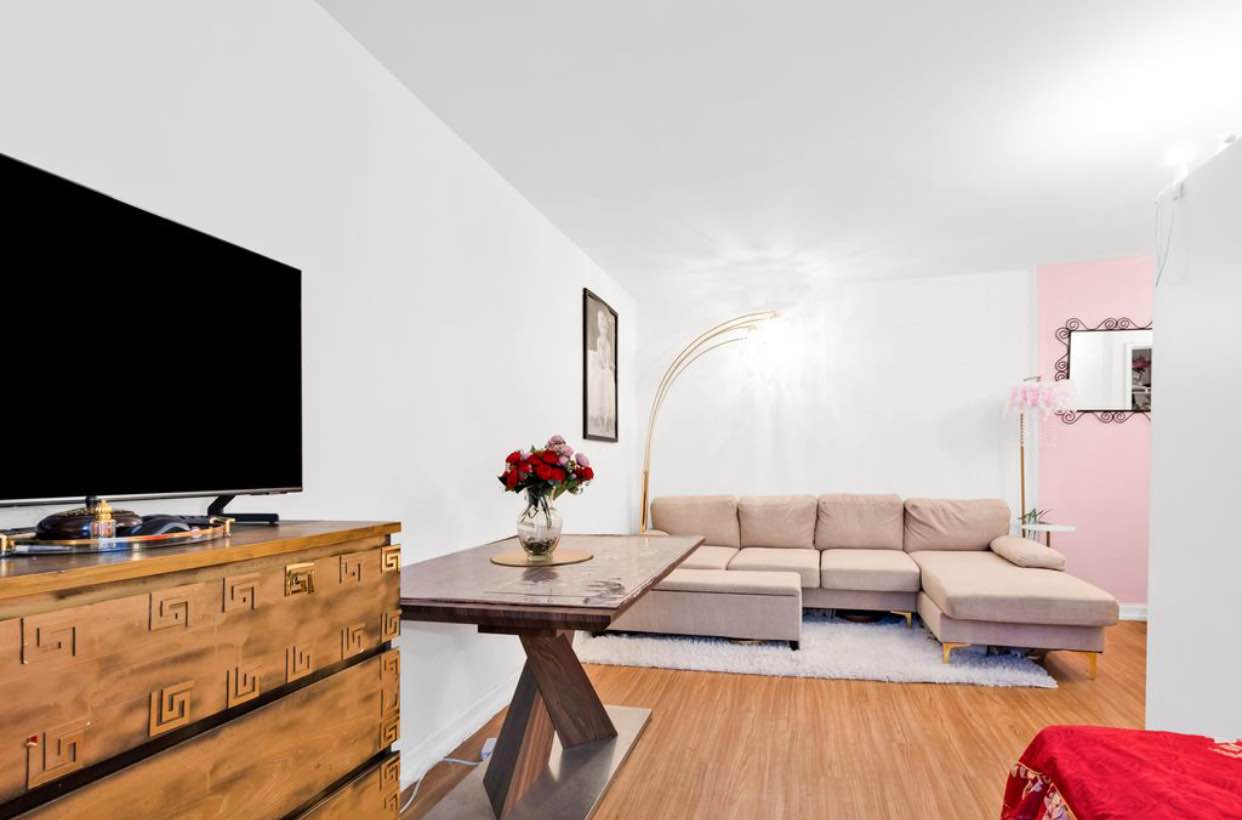 Well-sized studio co-op in an elevator building at 393
Avenue S. This unit offers more space than many nearby rentals in its price range. Features include hardwood floors, a separate full kitchen with full-size appliances, and generous closet space and shared terrace space to enjoy outdoor.
The building provides a live-in super, on-site laundry, and secure entry. Located steps from Avenue U retail and dining, and within walking distance to the F and N subway lines.
Comparable studios in the neighborhood rent for over $1,300 this unit offers excellent value with similar square footage and amenities.
Requirements: Co-op board approval. No pets. One-year lease.
Schedule a showing to see why this is one of the best-priced studios in Gravesend.