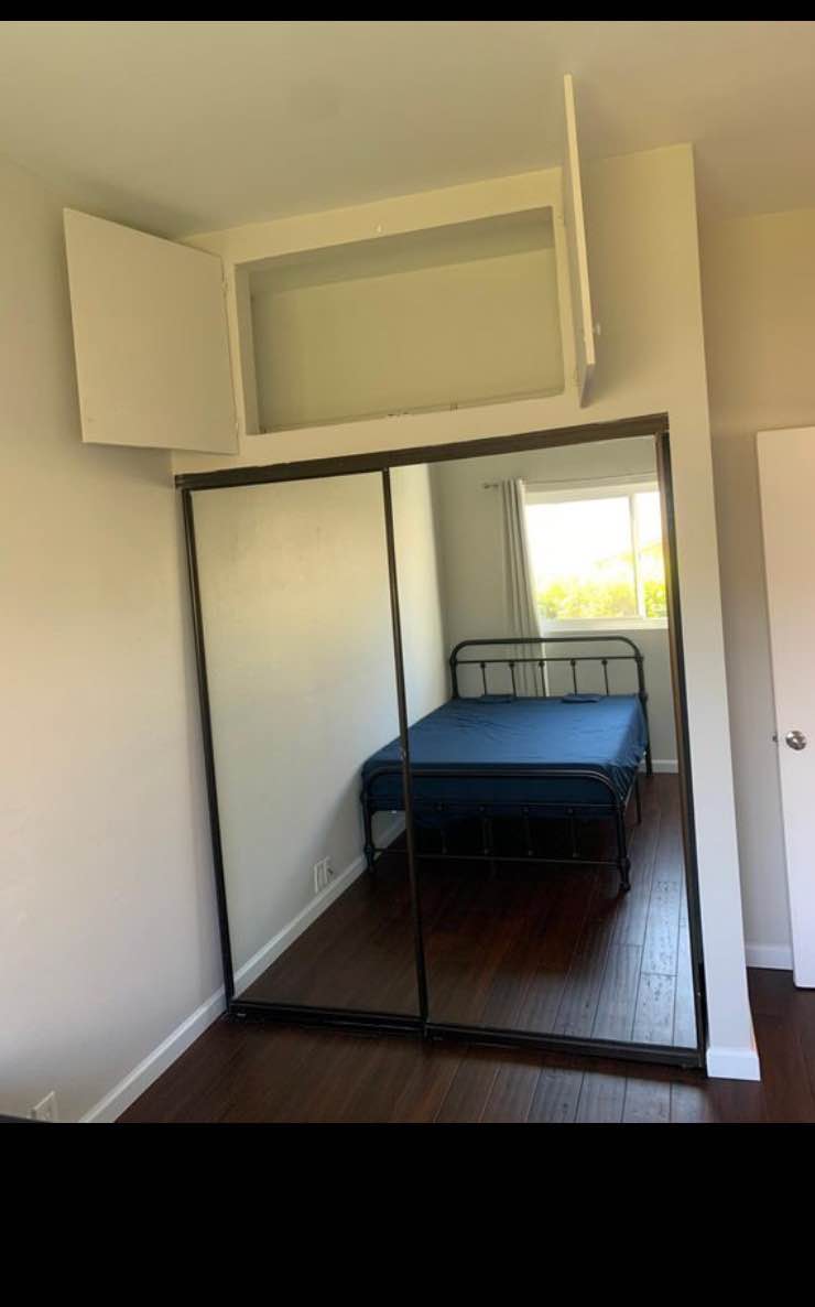 Hey there. Thanks for taking your time to read this. I just wanna inform you about this beautiful studio I have for rent which is still available. The studio is strictly private, you don't have anything to share with any other tenants. The studio comes with a private Bath Closet Entrance and Kitchen. Utilities like High Speed Internet, Washer/Dryer and also Parking is available. To get to know more information about the suitable and beautiful studio,


Note: Interested Candidate must have a job and we don't check credit scores, we just need your paystubs to know if you can afford the studio.  We accept pets as long as it is wel go l trained and doesn't disturbs...If my location doesn't work for you pls don't bother to contact me.. And no waste of time pls. 

Pls also note that there is an application process which comes with terms and condition of you want to apply for the spot. 

The studio is fully furnished and can also come unfurnished cause furniture is flexible.

Bed can be changed if you feel like you want something bigger. 
Only interested candidates should contact me via e m ail on  j a m e s s m e n d y 1 0 at g m ail com via with their present location and availability for viewing the studio and you can just drop your contact information only and I'll get back to you right away only if your interested or you check my profile picture to see my information. I will only respond to you if only you send me a message via E  m  ail. And also pls note that I won’t reply your message here kindly  direct your message to my  E     m    a    il. 

Thanks.