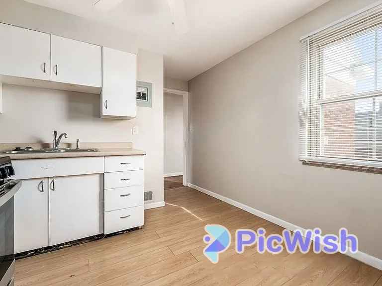 This charming one-bedroom, one-bathroom condo in the heart of Grandview Heights offers a perfect blend of comfort and convenience. Featuring a spacious layout with modern finishes, this home is ideal for those seeking a cozy yet stylish living space. The pet-friendly policy allows up to two pets, whether cats or dogs, making it a welcoming choice for animal lovers. Located in a vibrant neighborhood with easy access to shops, dining, and entertainment, this condo provides the perfect opportunity to enjoy urban living in a sought-after community.
• Property Restrictions •
Pet Policy: pets Allowed, and fees apply
ESA ANIMALS WELCOME AT ALL PROPERTIES.
No exotic pets.
Smoking Policy: No smoking.
• Property Description Details •
Flooring: Mixed
Parking:
Kitchen/Laundry Appliances Included: Stove / Fridge / Washer & Dryer included
Property Type: Condo
Utilities Included: None
Yard: N/A
A/C: Central
Landscaping: Landlord responsibility
Rooms and Interior;
Condo quality
Living room
Kitchen and Bath:
Gas stove/oven
Eat-in kitchen
Refrigerator
Utilities and Extras:
Central air conditioning
Washer/dryer included
Lease Terms:
Pets negotiable
Tenant pays all utilities
Month-Month lease
No smoking
Lawn care included