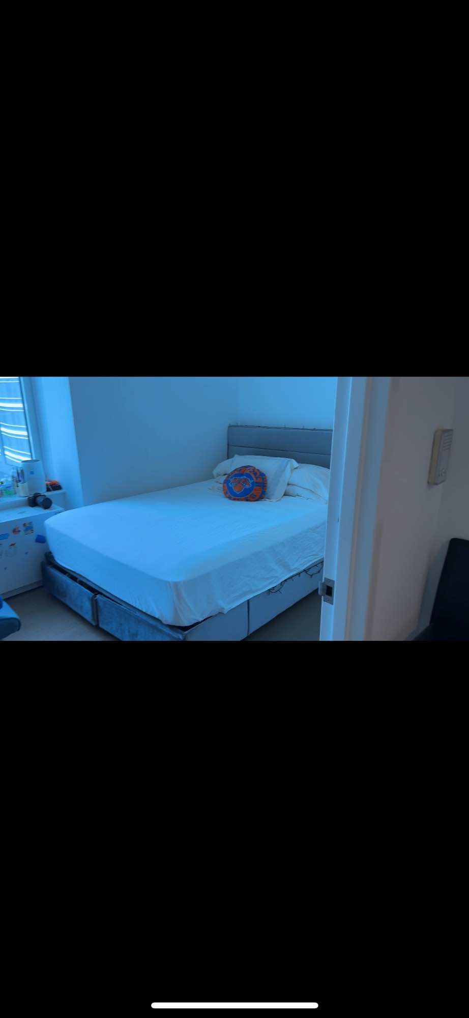 Hi! Looking for a roommate to move in November 1st to renew the lease for a year in a 2 bed/2 bath apartment at 1N4th, a luxury high-rise on the Williamsburg waterfront.
The apartment has water facing views, an in-unit washer/dryer, great natural light, and you’d have your own private bathroom.
The building features a 24 hour concierge, gym, outdoor pool, and more.
If you’re interested in checking it out and meeting up, feel free to reach out.
Thank you!