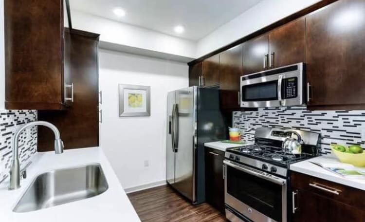 Room rental in 11130 Otsego St, North Hollywood, CA 91601, USA - private Room