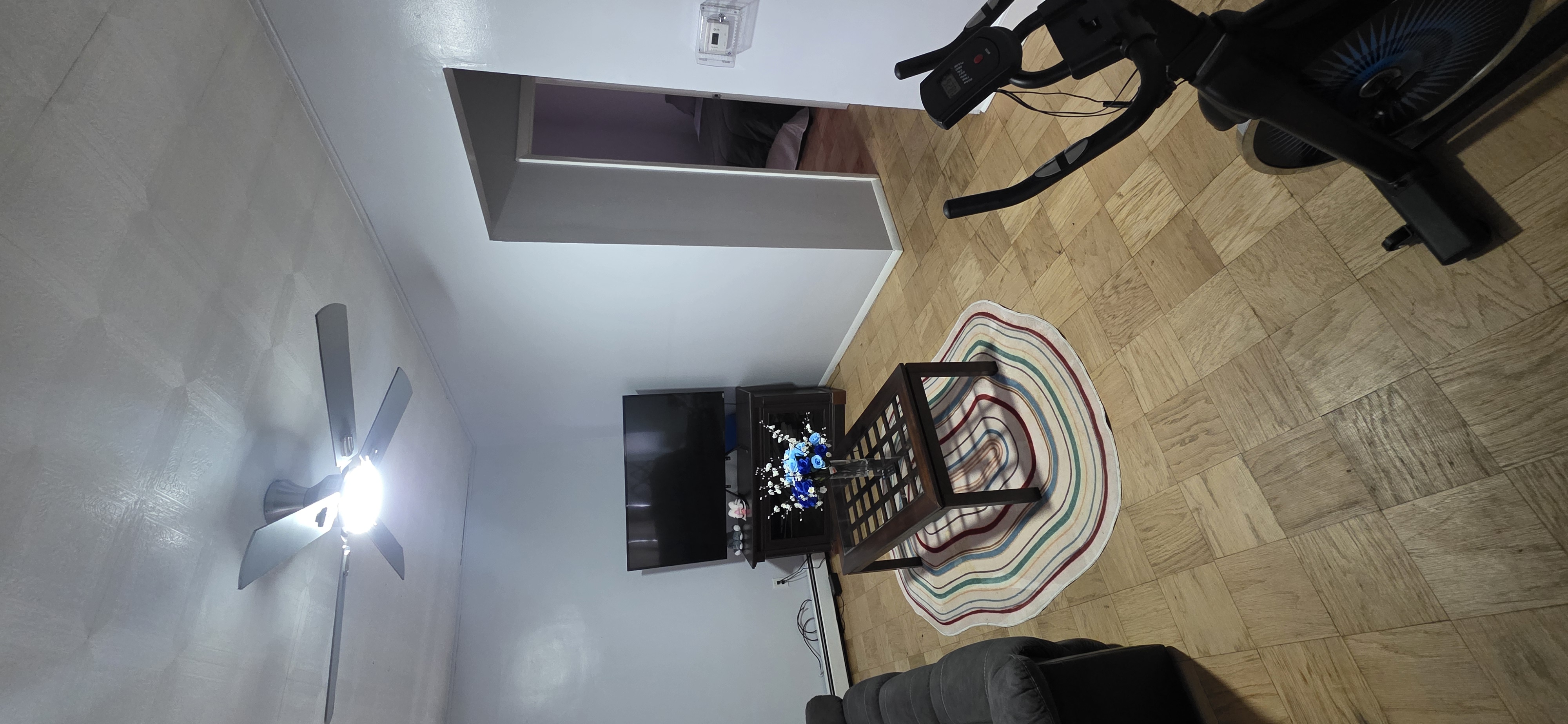Room rental in 149 Elm St, Kearny, NJ 07032, USA - private Room