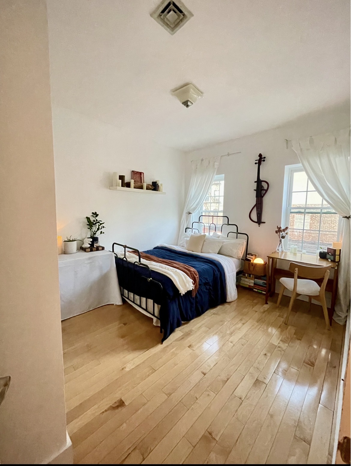 Room rental in 1073 Carroll St, Brooklyn, NY 11225, USA - private Room