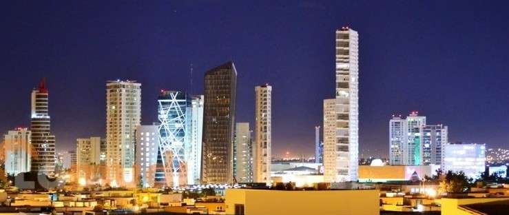 A vibrant street scene in Zapopan